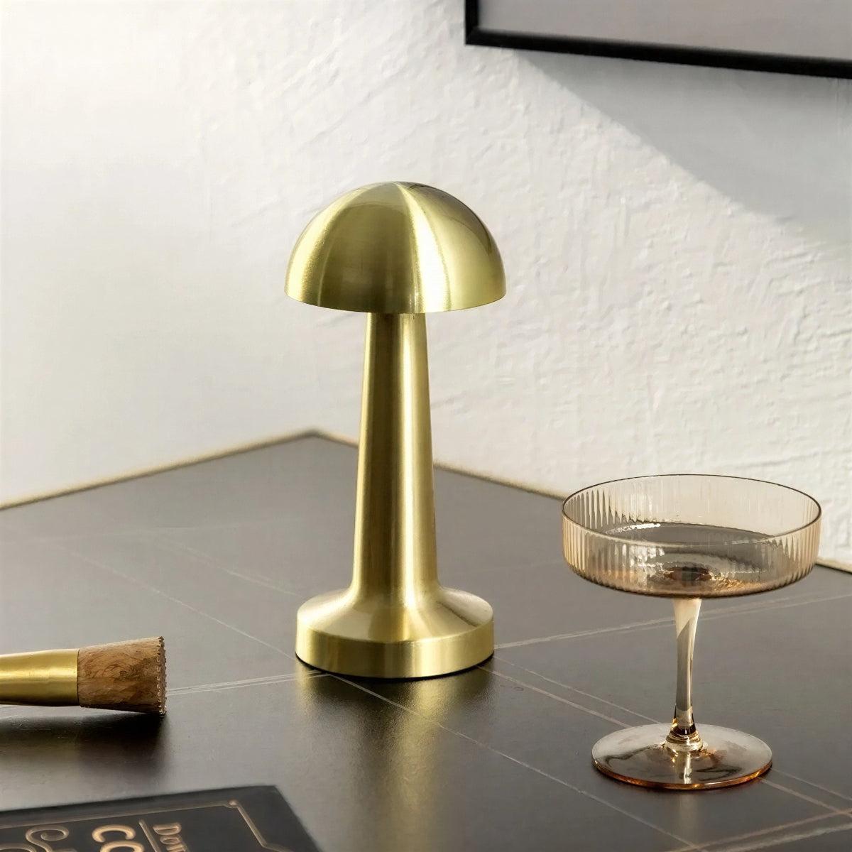 Cordless Table Lamp With Rechargeable Battery And Touch Dimming Control For Restaurant