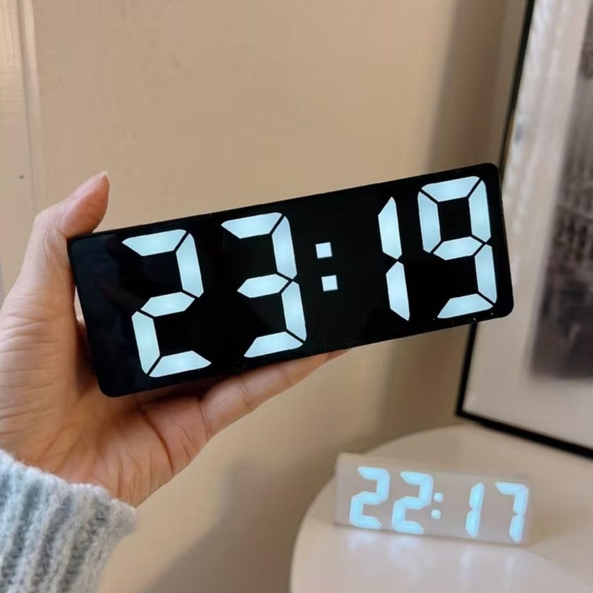 Digital Bedside Alarm Clock With Mirrored Screen And USB Charging Function