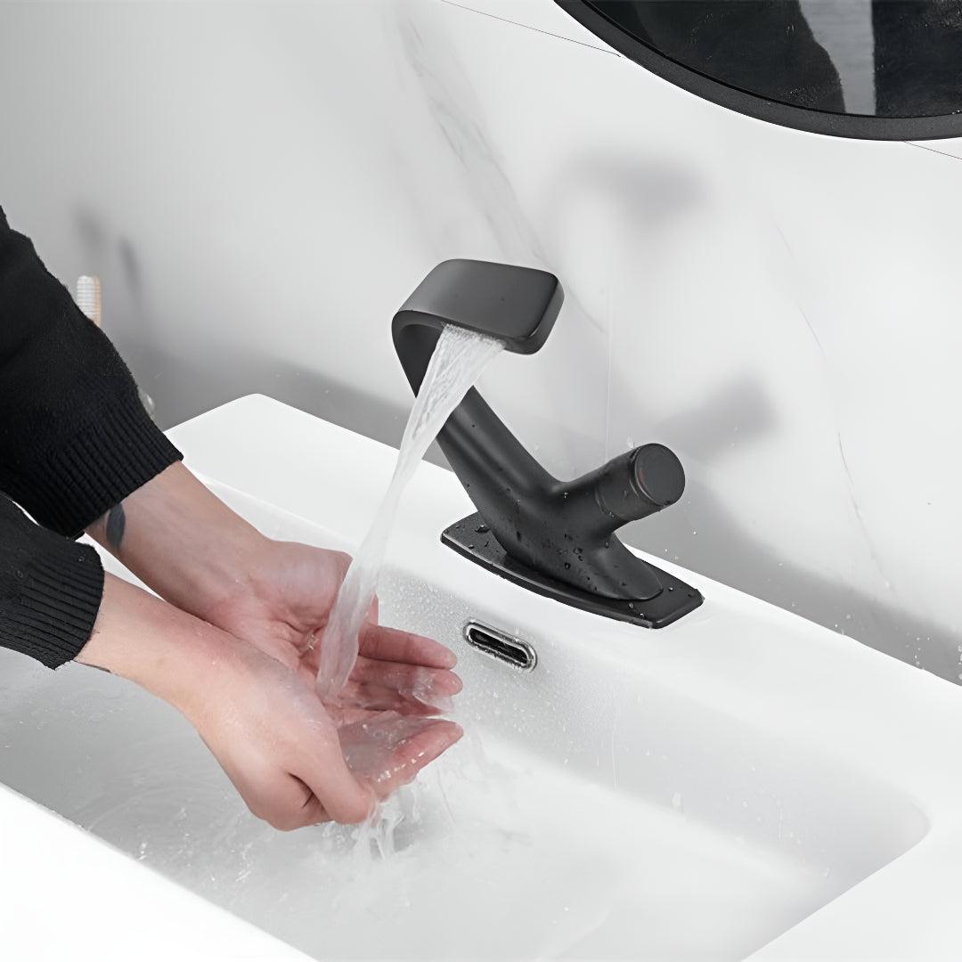 Modern Home Bathroom Mixer Tap With Waterfall Spout