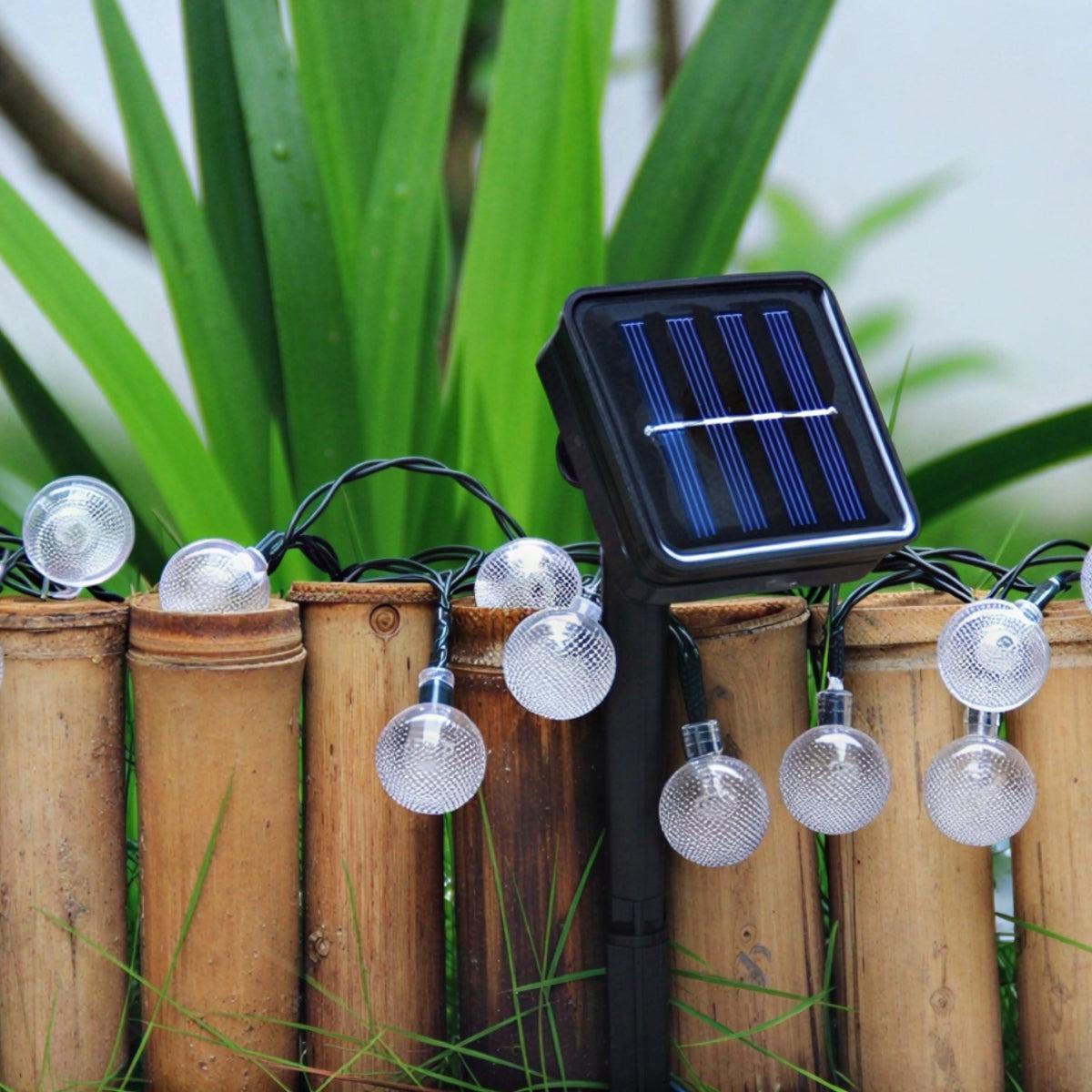 Outdoor Solar Powered Garden Lights With Spherical Bulbs