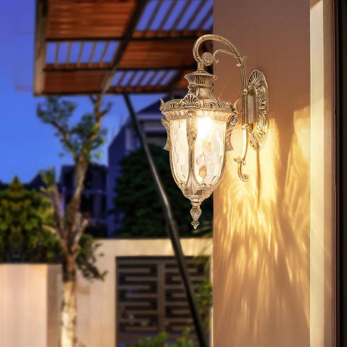 Outdoor Wall Light With European Heritage Vintage Design