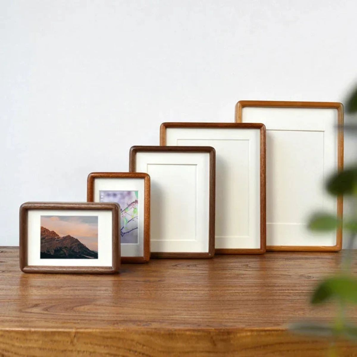 Photo Picture Display Frame Stand With Rounded Wood Corners