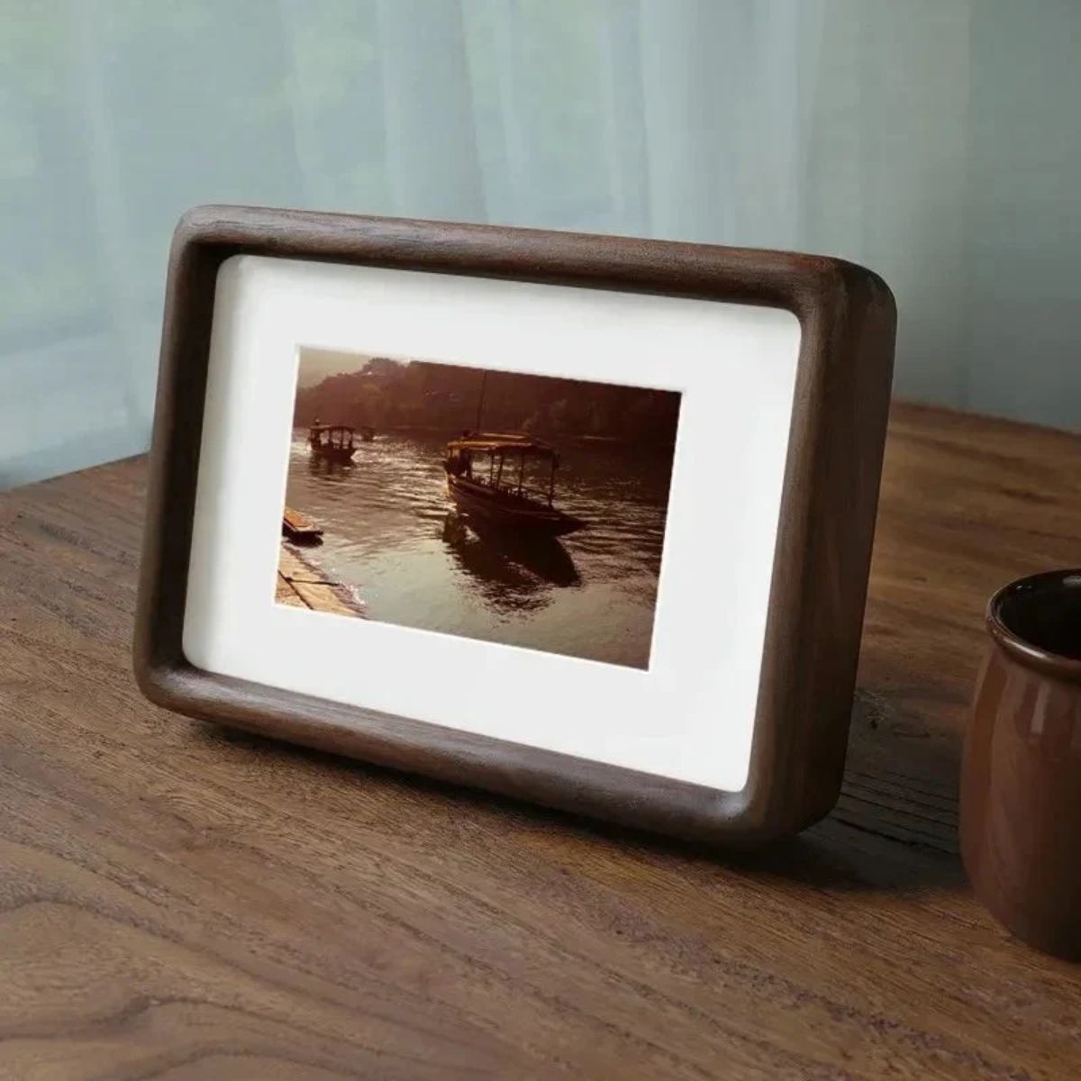 Photo Picture Display Frame Stand With Rounded Wood Corners