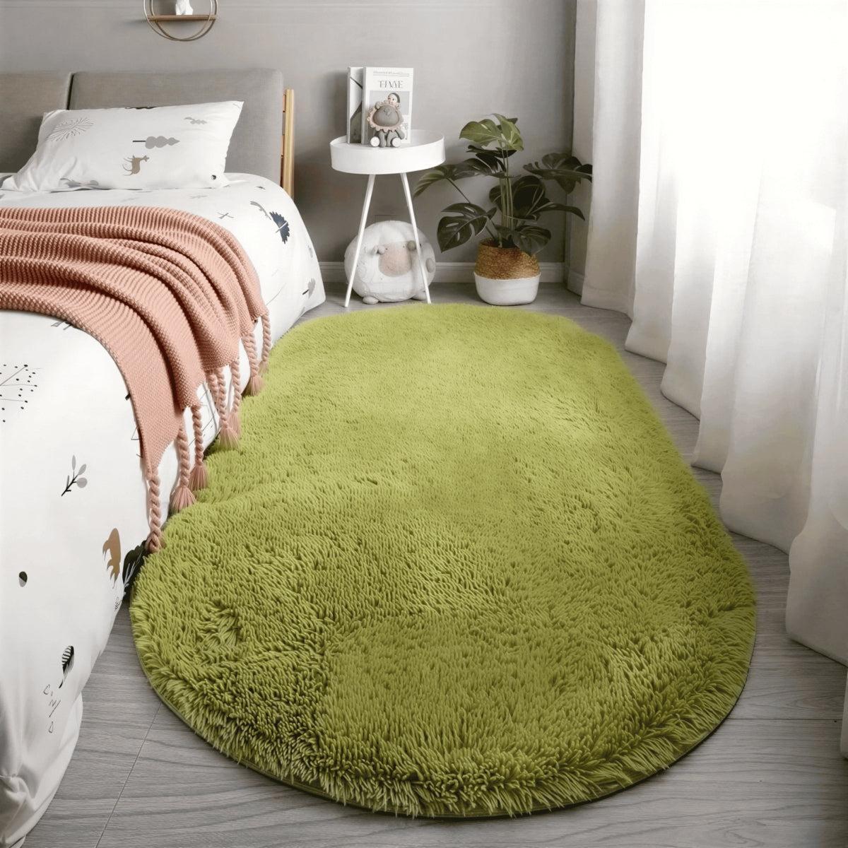 Plush Shaggy Oval Shaped Rug With Non-Slip Backing
