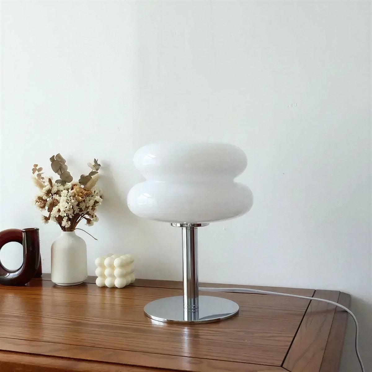 Retro Bauhaus Styled Table Lamp With Adjustable Brightness