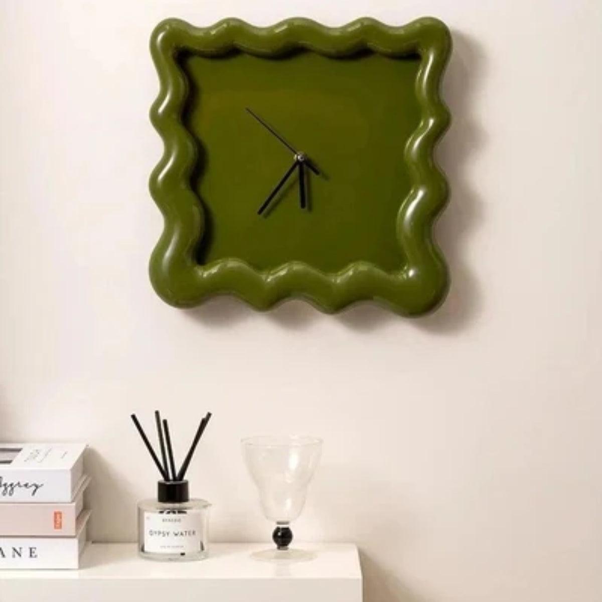 Silent Wall Clock With Modern Minimalist Wavy Square Design