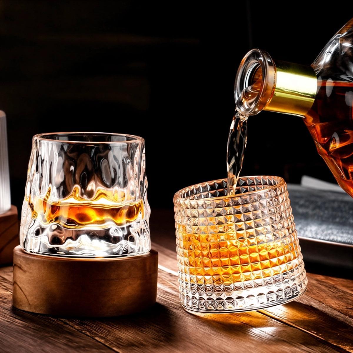Traditional Japanese Edo Whisky Set With Aerating Rotation Base