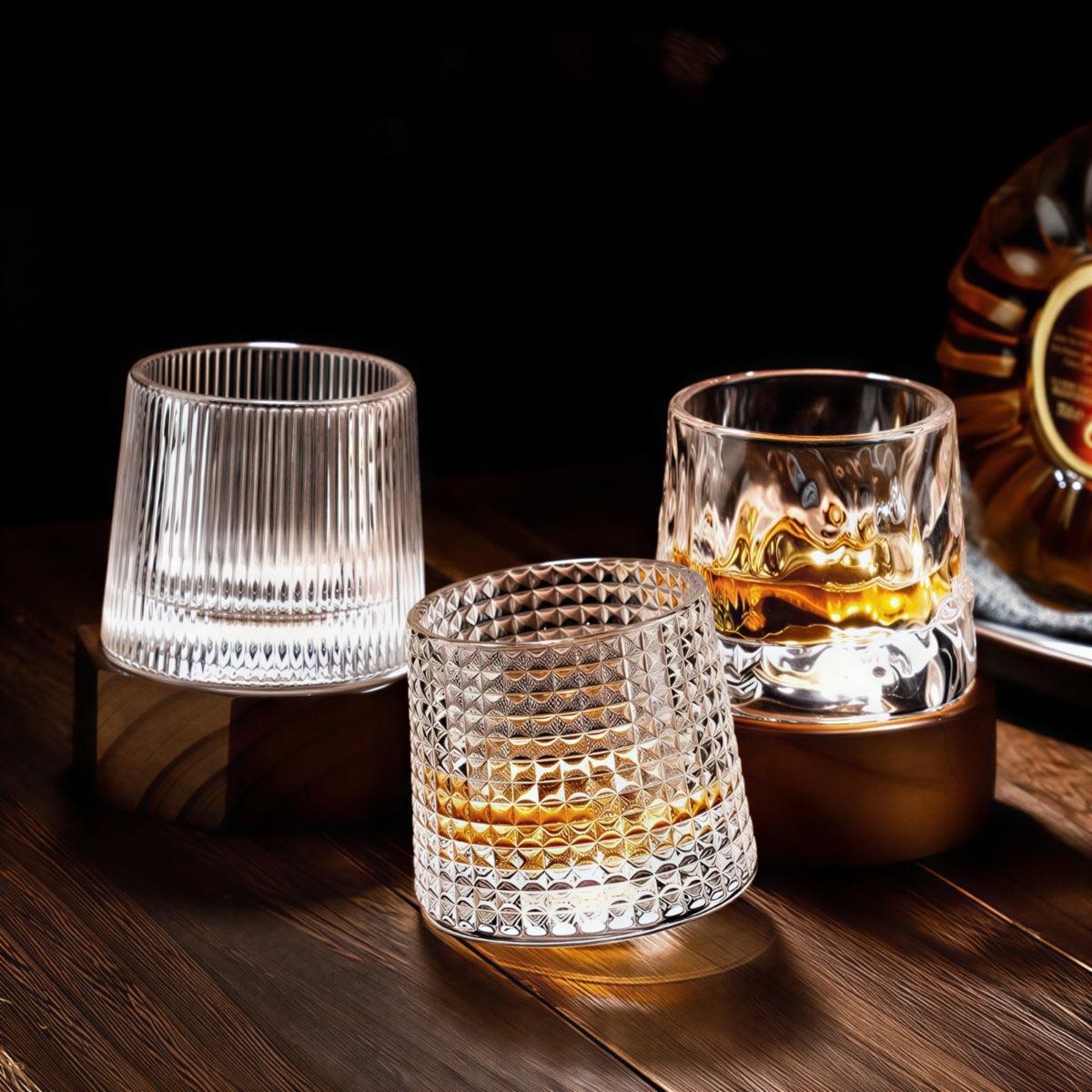 Traditional Japanese Edo Whisky Set With Aerating Rotation Base