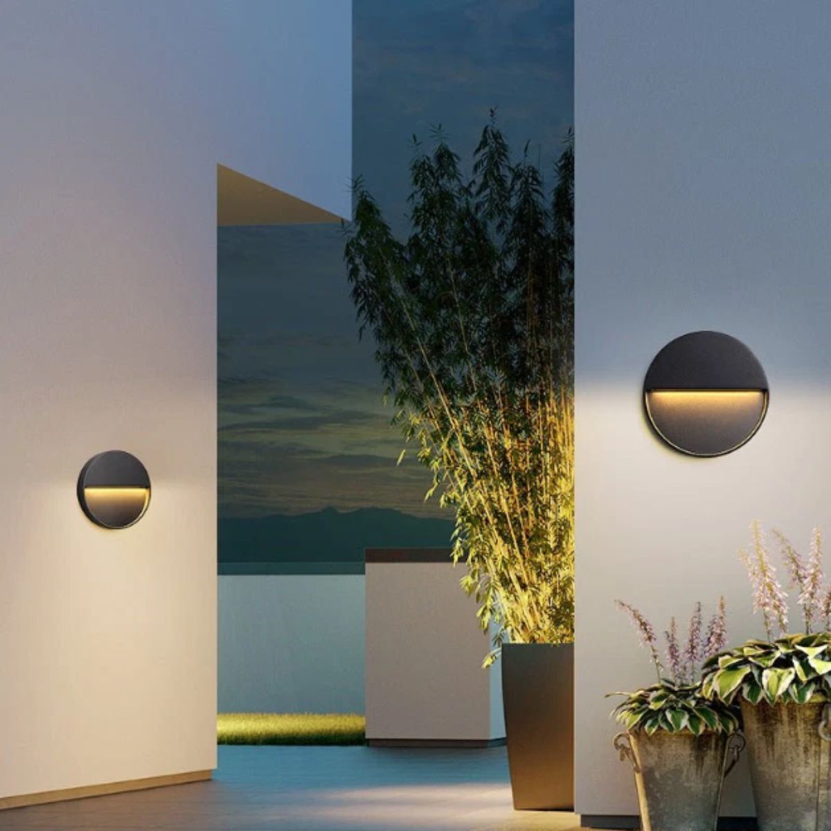 Modern Circular Wall Lamp For Staircase And Hallway Lighting