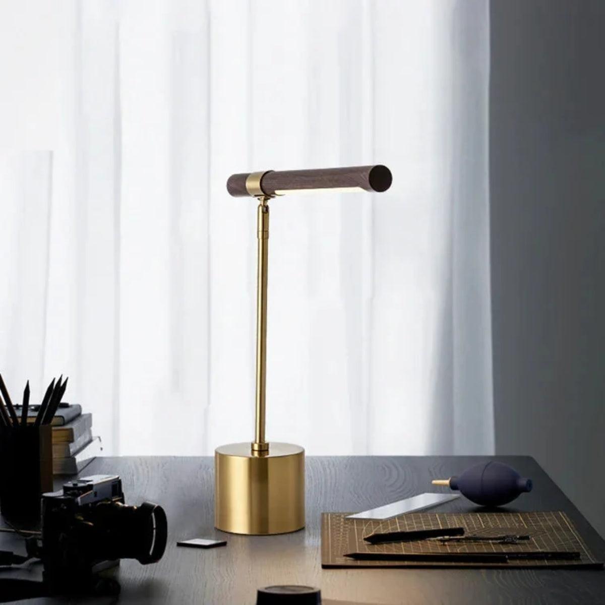 Modern Desk Table Lamp With Adjustable Head