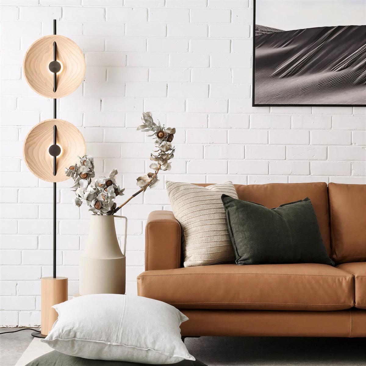 Modern Floor Lamp With Sculptural Minimalist Design