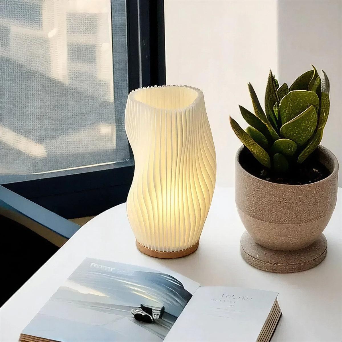 Modern Grated Table Lamp With Curved Wave Style