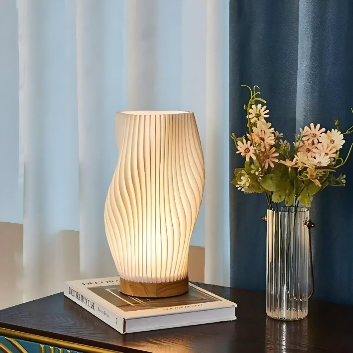 Modern Grated Table Lamp With Curved Wave Style