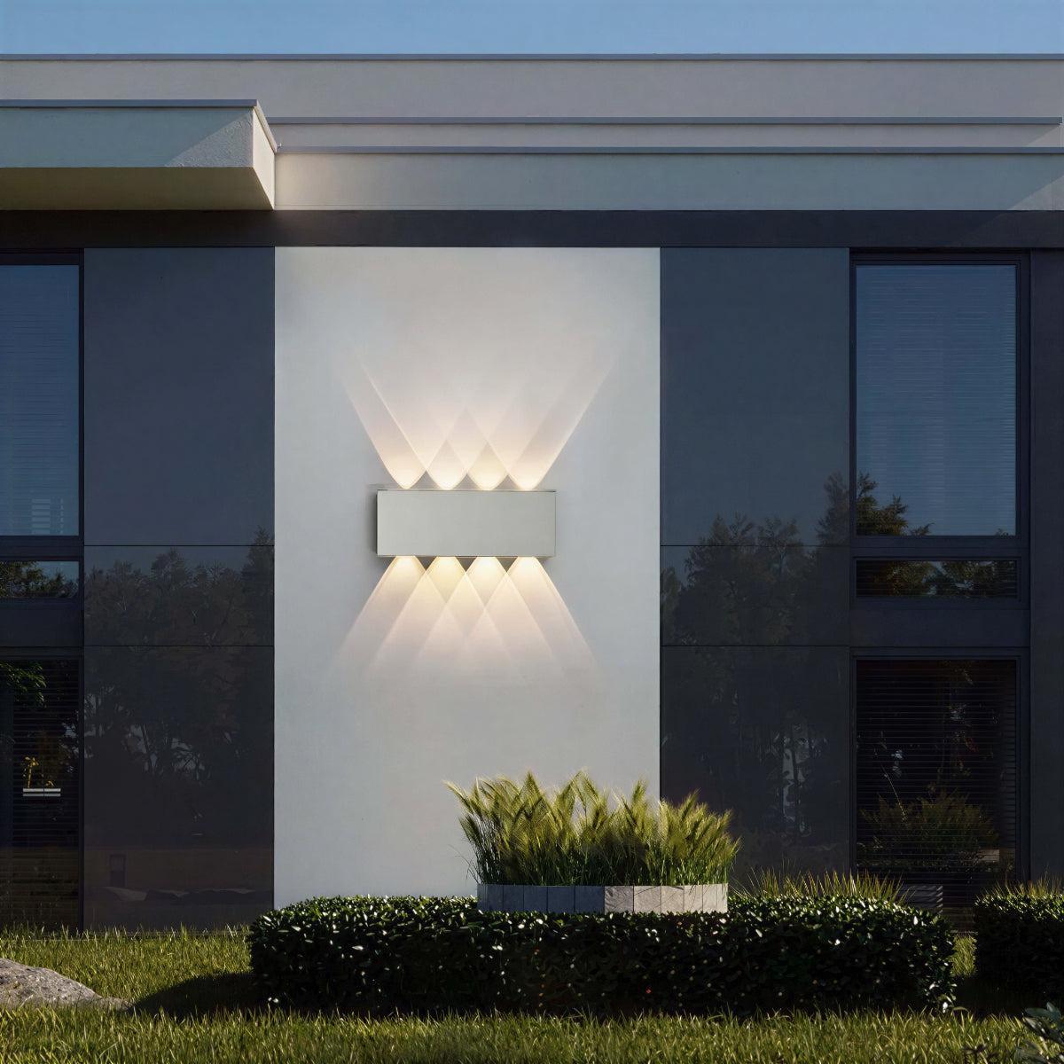 Outdoor Wall Light With Modern Symmetrical Facade Beam Design