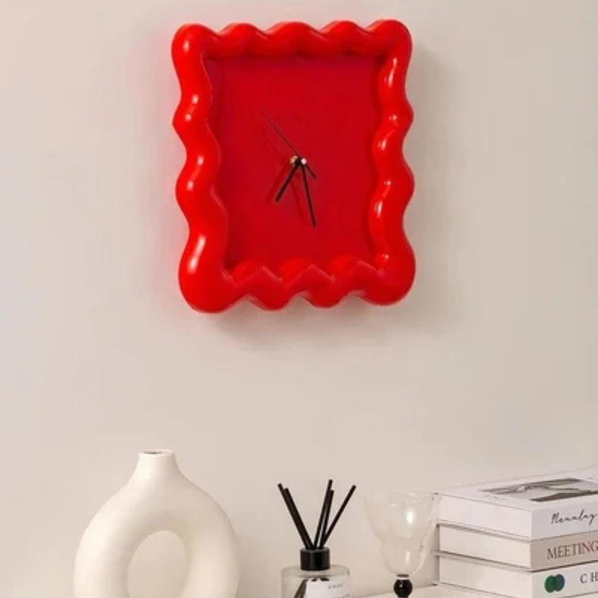 Silent Wall Clock With Modern Minimalist Wavy Square Design