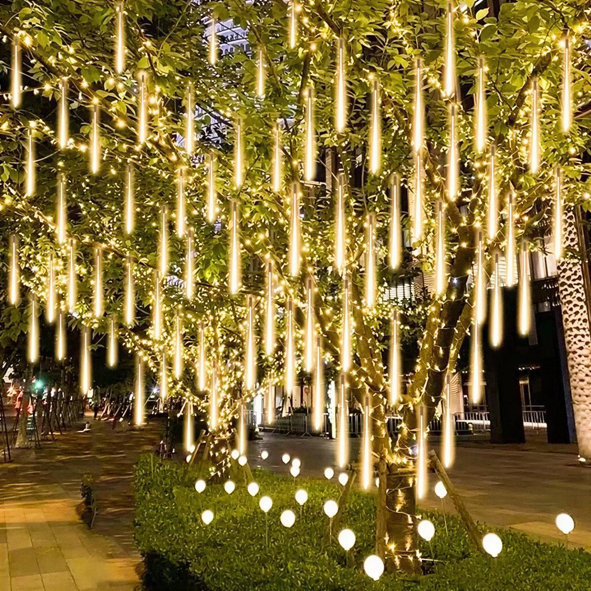 Solar Garden Light With Meteor Shower Design For Outdoor Trees