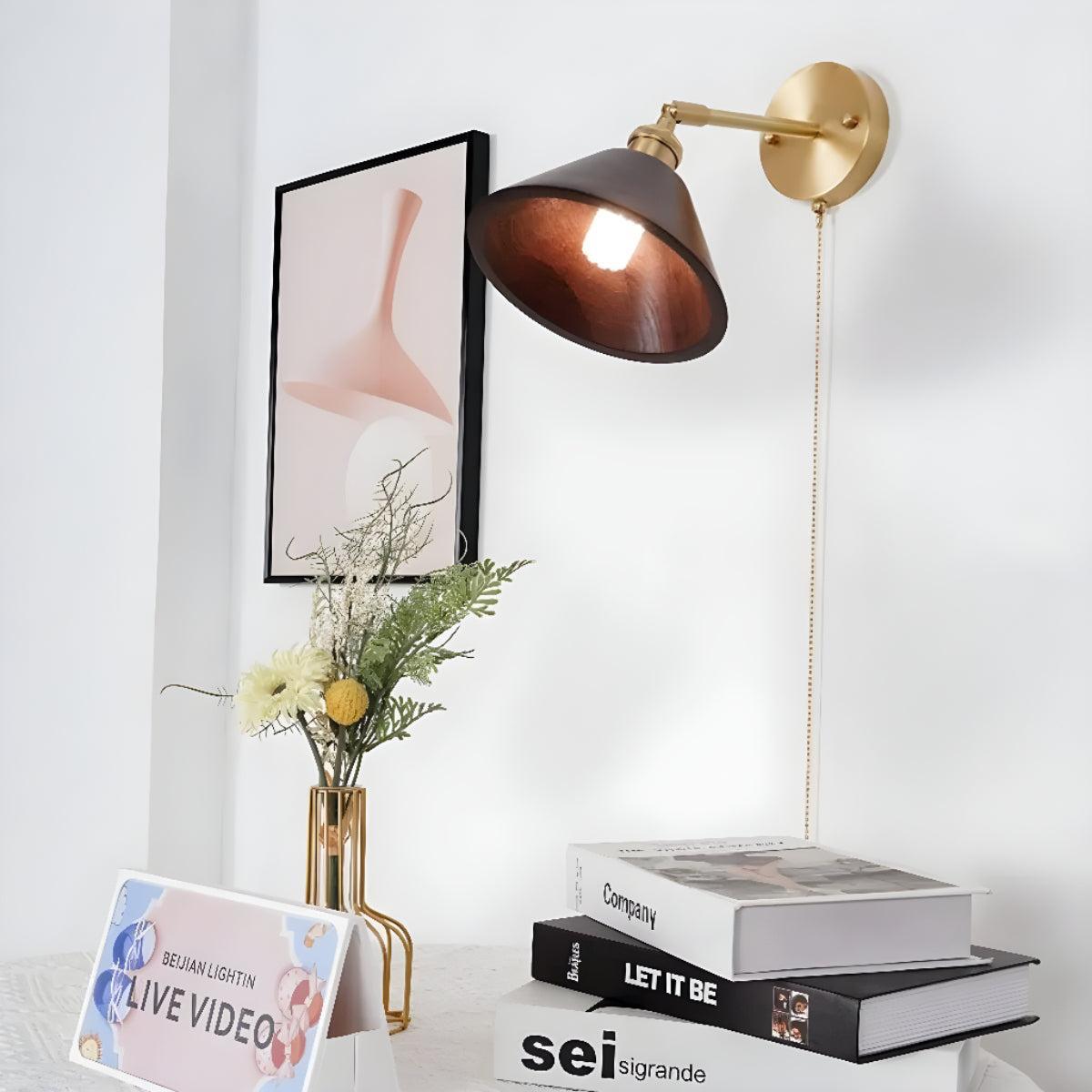 Vintage Wooden Shade Wall Light With Pull Chain Switch